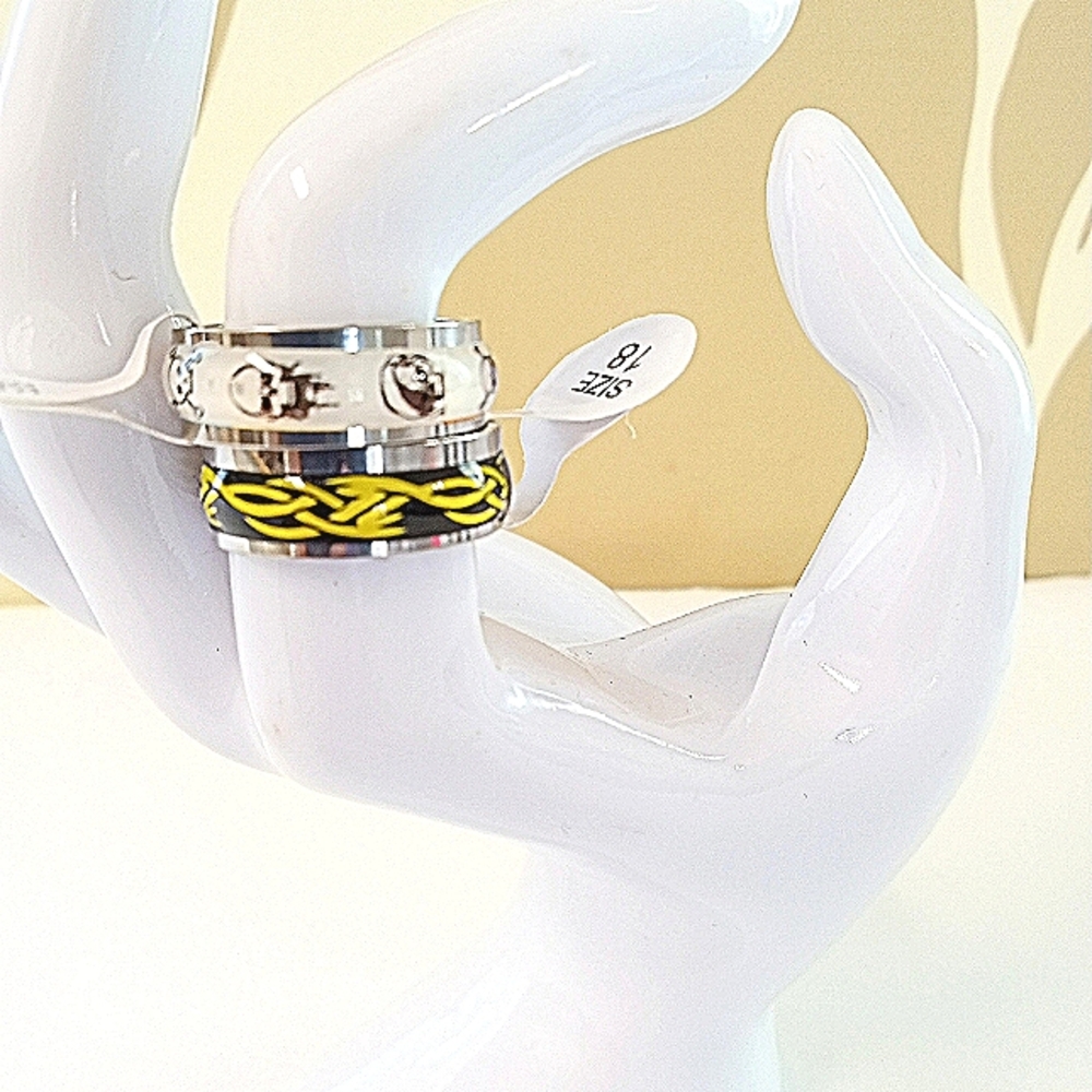 Silver Skull And Yellow Patterned Stackable Ring Set - Picture 7 of 8